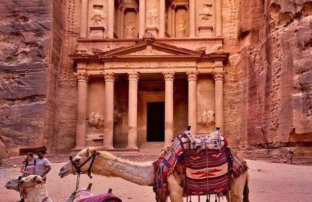 4 Days Tour Petra, Wadi Rum, Aqaba starts from Amman, Dead Sea or Airport