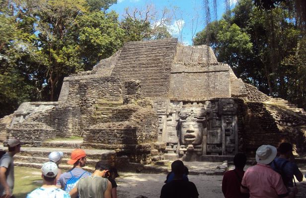 Lamanai Mayan Site and Safari River tour from Belize City