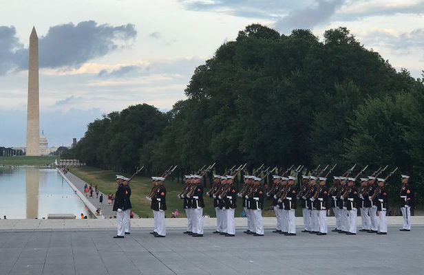 Private Marine Corps Tour of Washington DC by Luxury Car