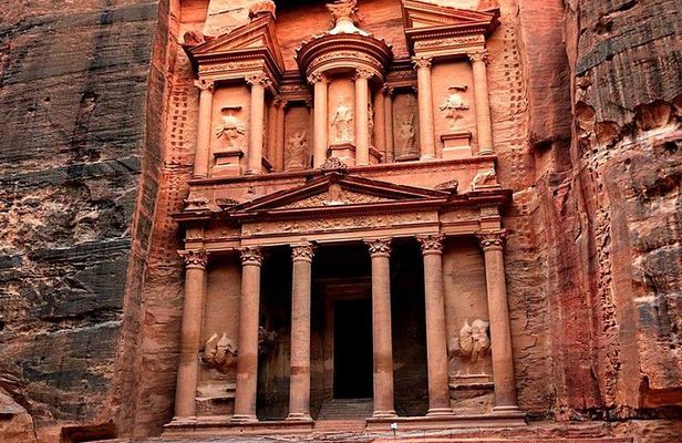 Day Tour To Petra From Amman