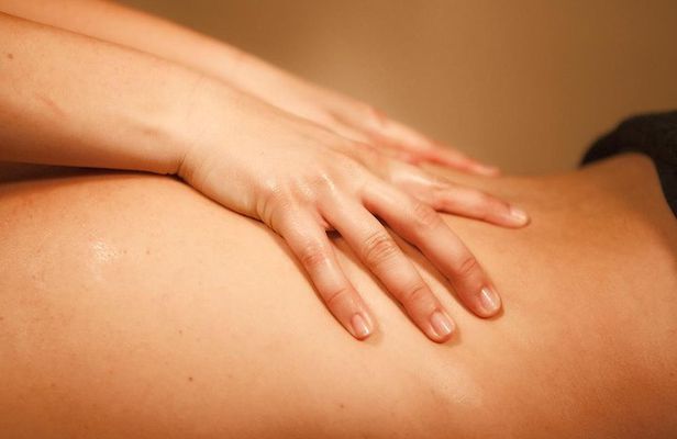 Relaxing back massage & day SPA