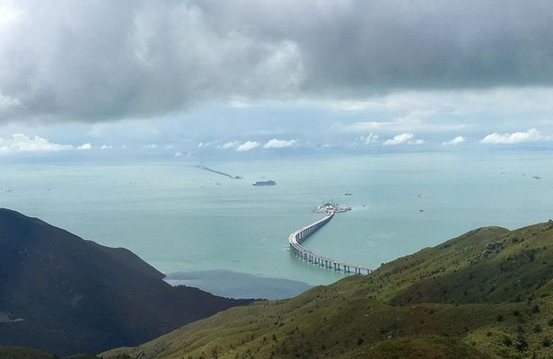Live Lantau (Giant Buddha): Private Tour