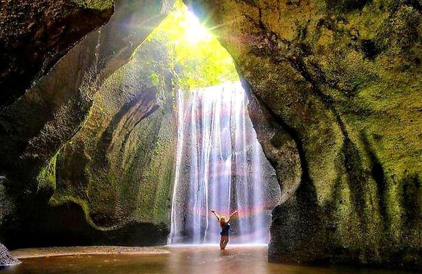 Tukad Cepung Besakih Lempuyang Temple Best of East Bali Tour