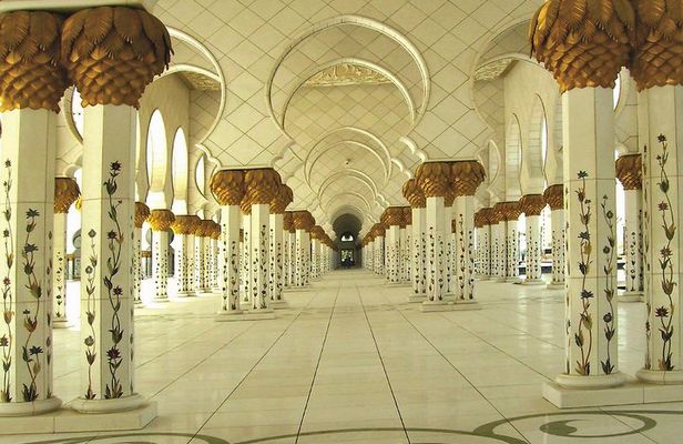 Private Abu Dhabi City Tour with Mosque
