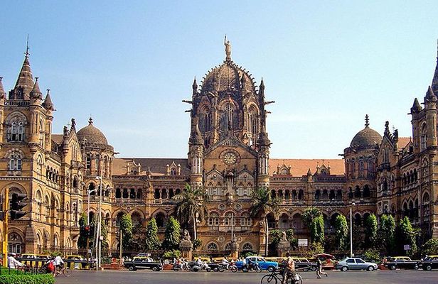 Private Full-Day Mumbai City Tour with Kanheri Caves Excursion