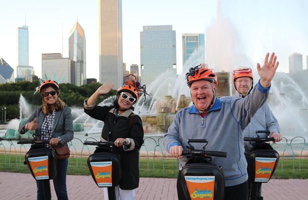 Chicago Landmarks & Museum Campus Small Group Segway Tour