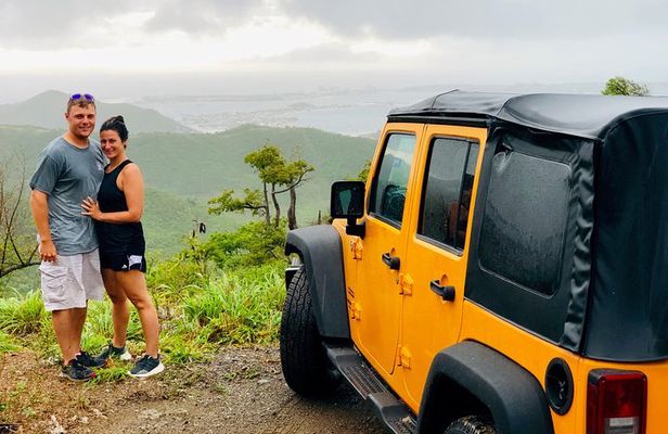 Guided Jeep Tour Exploring French and Dutch St Maarten