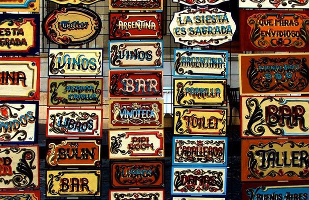 Private guided Walking tour San Telmo