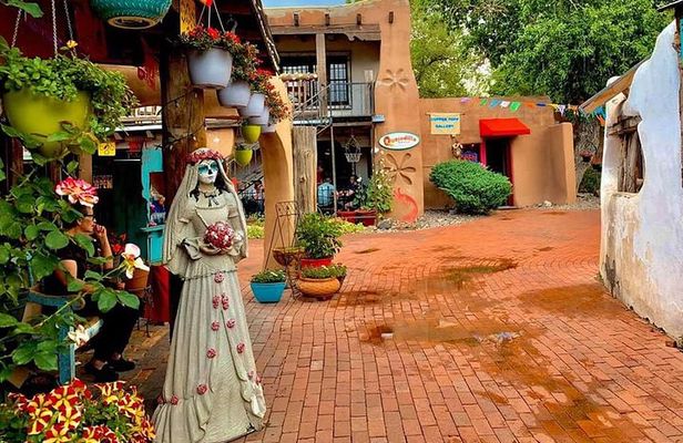 Guided Old Town Stroll