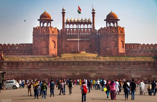Delhi: Red Fort Skip-the-Line Entrance Ticket