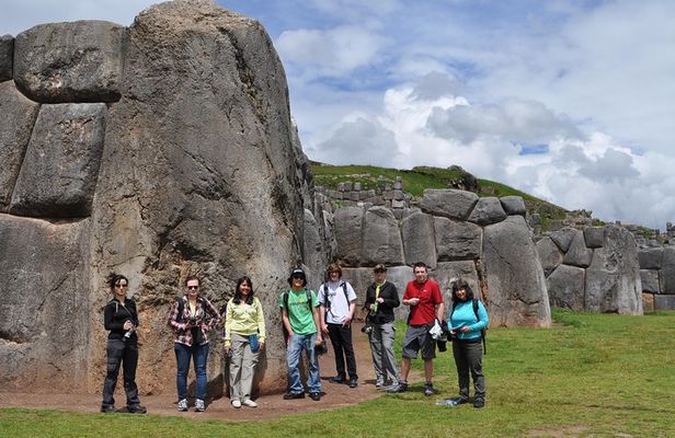Day Hike Cusco Historical Outskirts