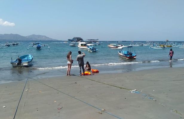 Blue lagoon Snorkeling , water fall and batuan temple. All inclusive tour.