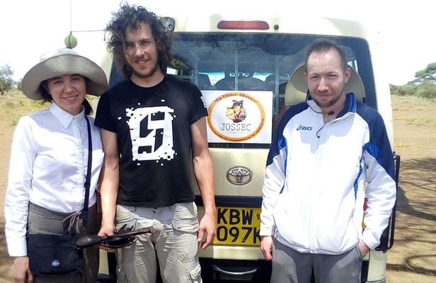 6 Days Masai Mara, L Nakuru, L Naivasha, Amboseli 4X4 Jeep safari