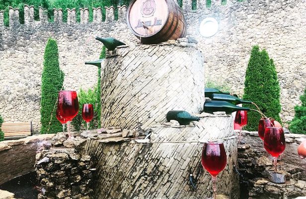 Milestii Mici Winery tour with wine tasting