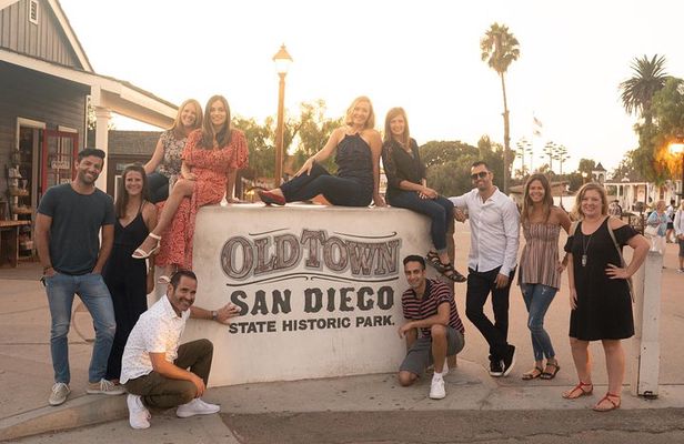 Old Town Food & Drink Walking Tour