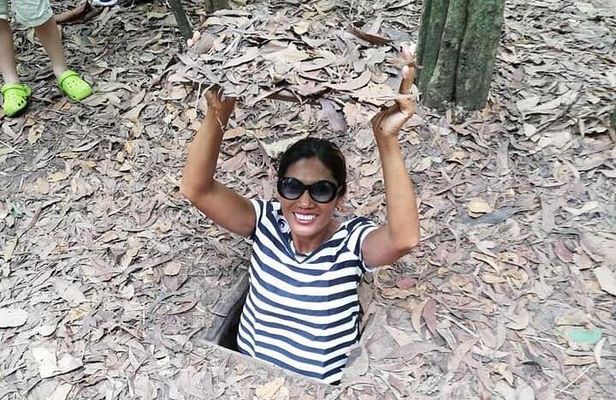 Cu Chi Tunnels & Saigon Sightseeing Tour 1 Day