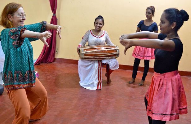 Traditional Dance Experience from Panadura