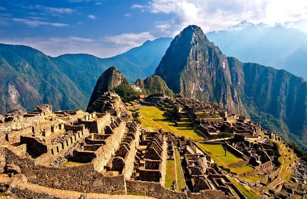 Cusco & Manu (8 Days Package Tour)