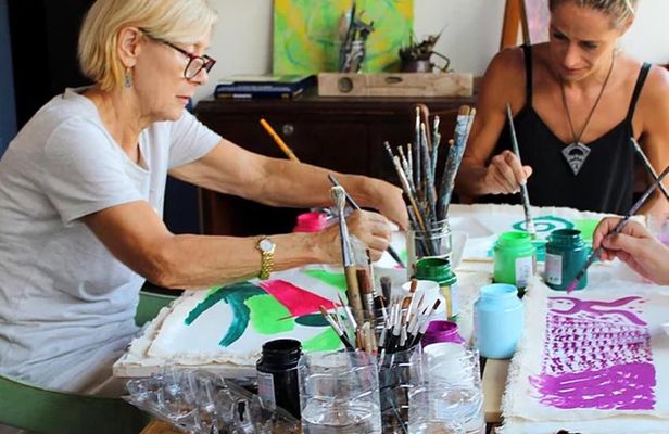 Paraty Art Experience -3 Hours of Painting Class BY PARATY TOURS