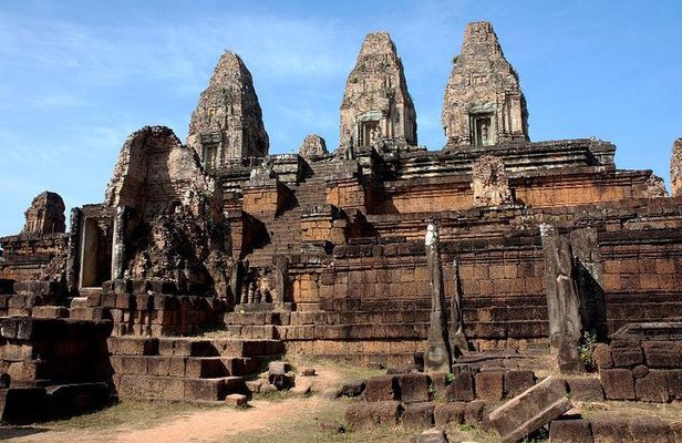Private Kbal Spean & Banteay Srei Tour