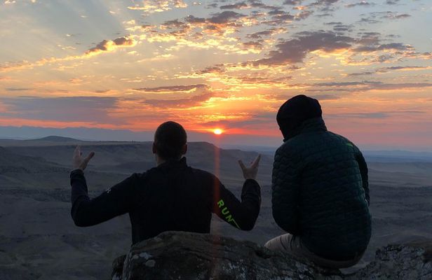 Gareja Sunrise Hike Tour from Tbilisi and Rainbow Hills Trail