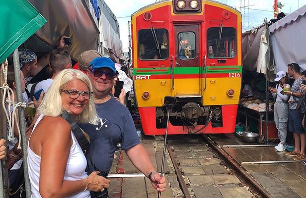 Floating and Railway Market (Optional Waterfall): Private Tour