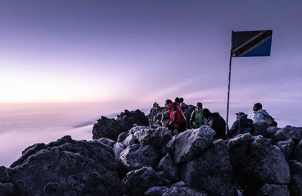 Four days Mount Meru, Kili Footprints