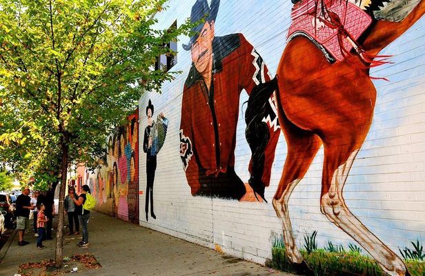Private Frida and Friends Tour in Pilsen