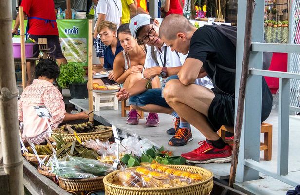 Bangkok Floating Markets and Boat Tour