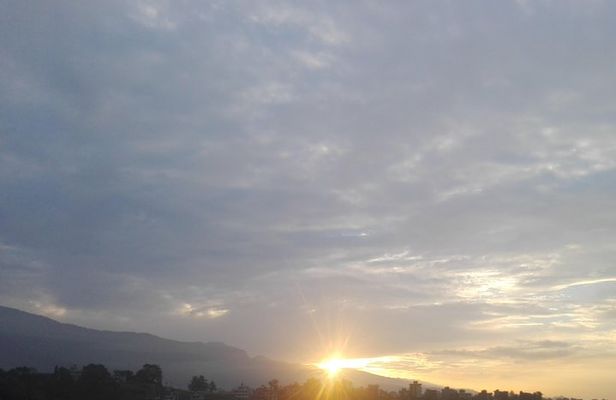 Nagarkot Sunrise with Day Hiking from Kathmandu