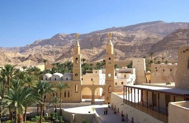 Guided Day Tour to the Monastery of Saint Anthony & the Monastery of Saint Paul