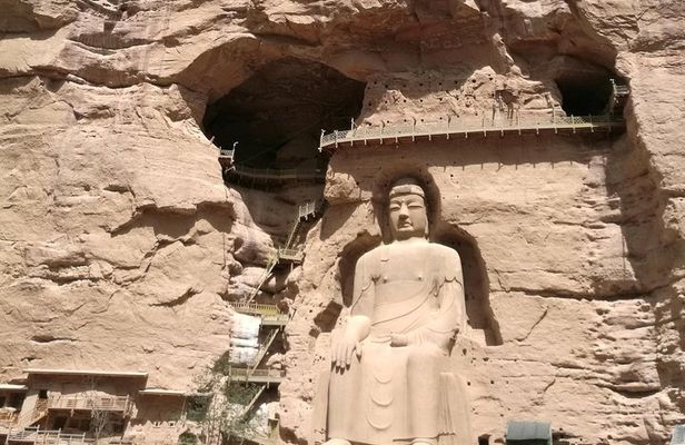 Lanzhou Private Day Tour: Binglingsi Grottoes and Liujiaxia Gorge