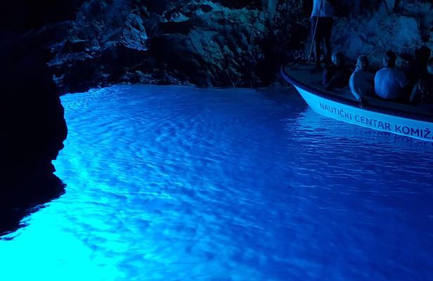 Unique Blue Cave and 5 islands tour from Trogir and Split
