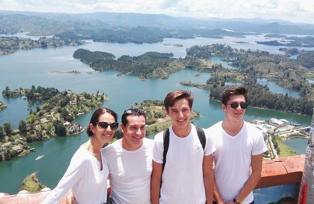 Full Day Peñol and Guatapé Private Tour from Medellin