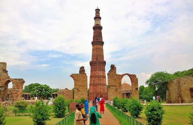 Full Day Sightseeing Tour of Delhi