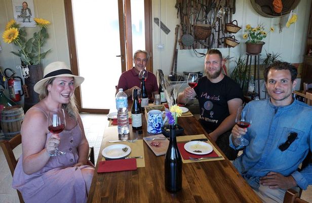 Abruzzo wine tasting & winery visit