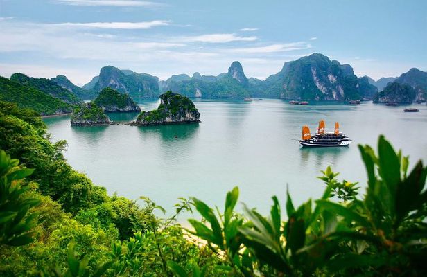 Halong Bay Shore Excursions from Cai Lan Port