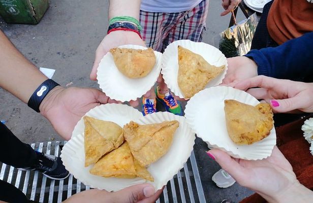 Evening Food & Bazaar Walk