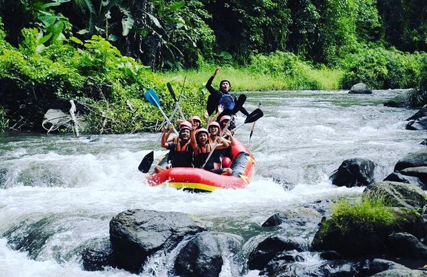 Rafting With VW ( Volkswagen ) Transfer
