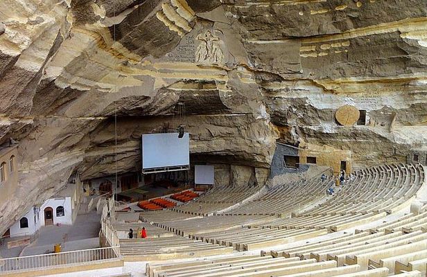 Private half-day tour to Cave Church, Garbage City&The City of the Dead In Cairo