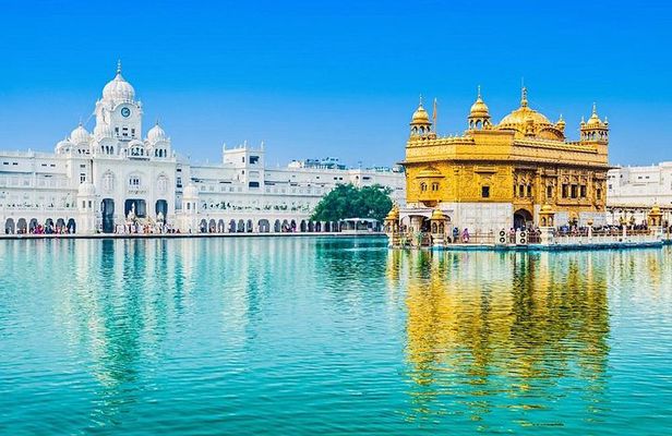 8 - Days Private Golden Triangle Tour with Amritsar
