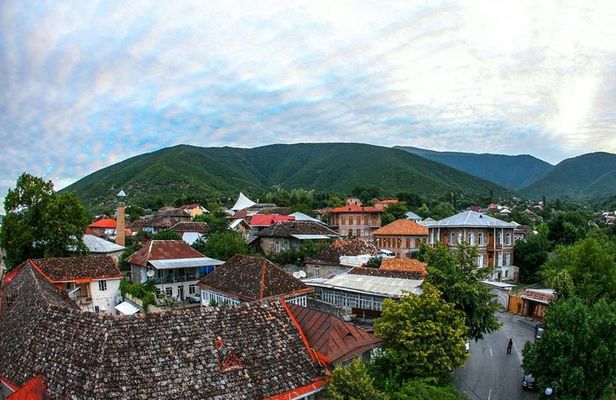 Private Sheki Tour