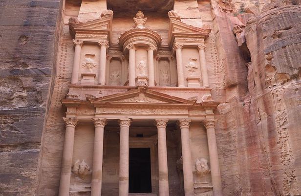 Day Tour to Petra by Bus from Tel Aviv
