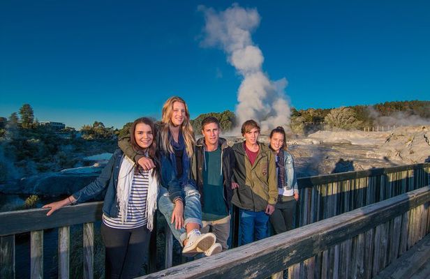 Private Tour From Auckland to Rotorua & Waitomo Glowworm Caves, Small group