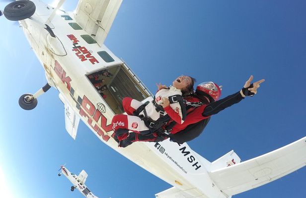 Skydive Tandem - São Paulo - Brazil