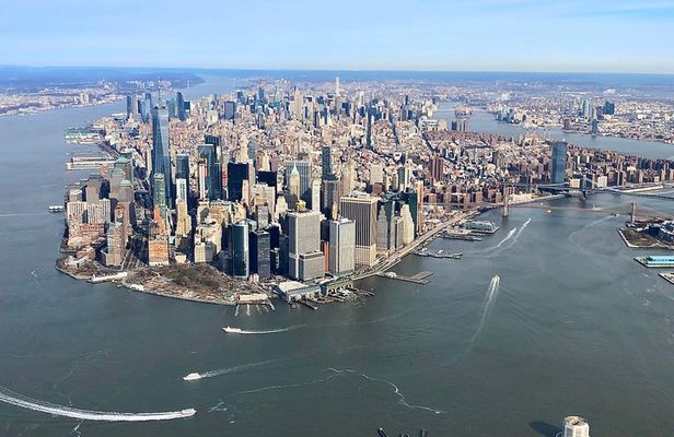 The Big Apple Helicopter Tour of New York City