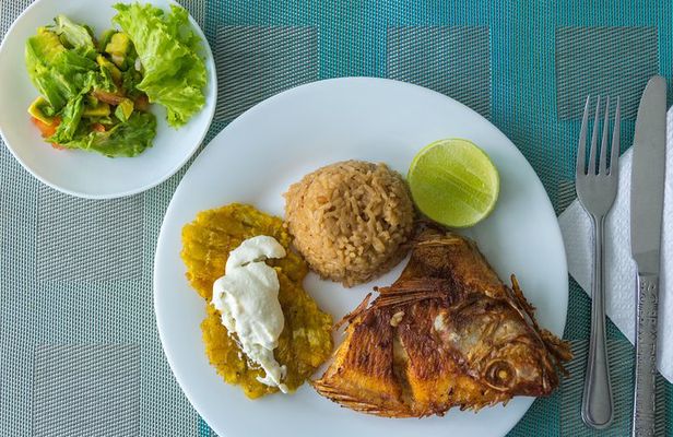 Cook Like a Local – A Traditional Caribbean Cooking Class