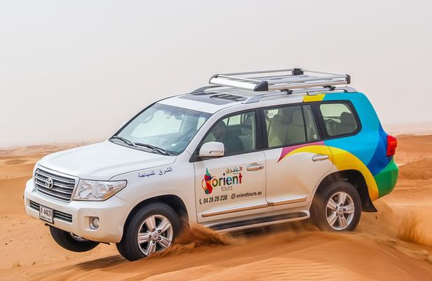 Premium Dubai Desert Safari with BBQ Dinner in the Red Dunes