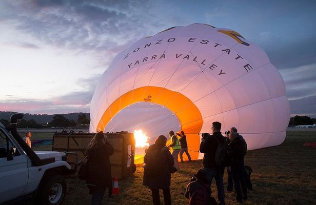 Yarra Valley Sunrise Balloon Flight with GoPro Photos