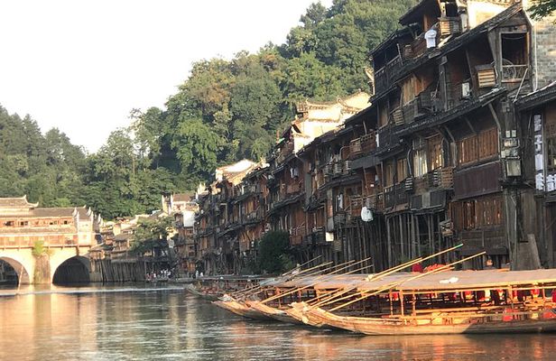 6 Days Western Hunan In-depth Tour-Nature&Culture Experience(5-star hotel)
